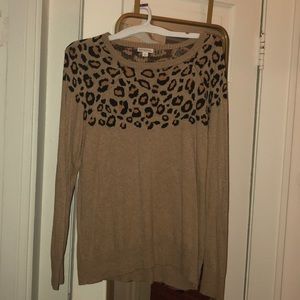 Leopard print crew neck sweater. XXL. Worn once.